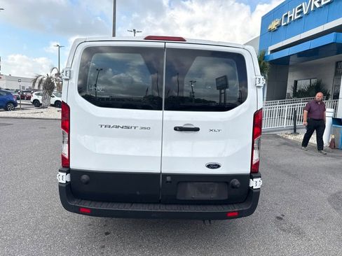 Used 2024 Ford Transit 350 XLT RWD image 11