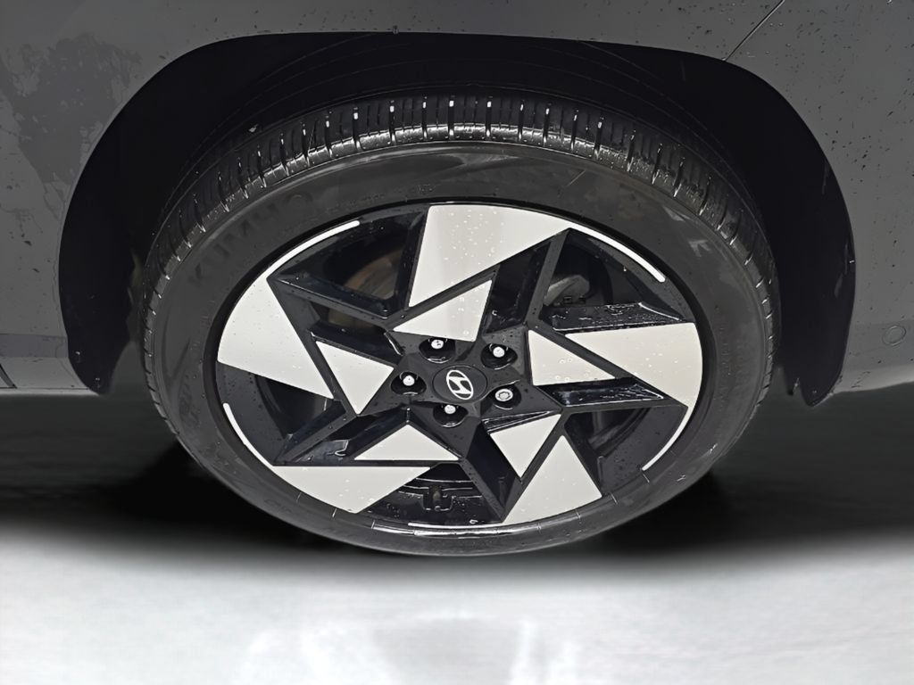 Certified 2024 Hyundai Kona Limited AWD/4WD image 44