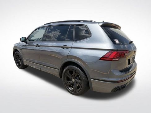 Used 2023 Volkswagen Tiguan SE R-Line FWD image 6