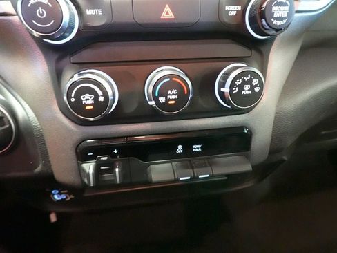 Used 2020 RAM 2500 Tradesman w/ Safety Group AWD/4WD image 15