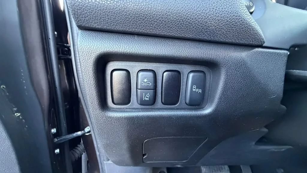 Used 2022 Mitsubishi Outlander Sport SE FWD image 23