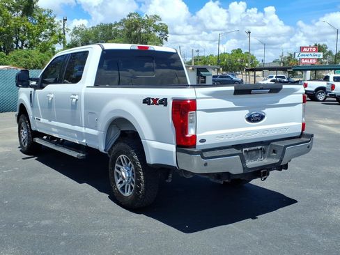 Used 2019 Ford F250 Lariat w/ Lariat Value Package AWD/4WD image 3