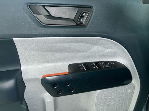 Used 2023 Ford Maverick XLT w/ XLT Luxury Package FWD image 13