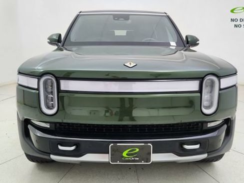 Used 2024 Rivian R1S Adventure AWD/4WD image 19