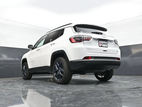 New 2026 Jeep Compass Latitude AWD/4WD image 50