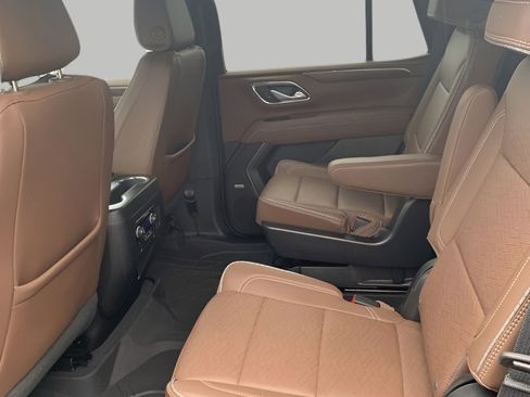 Used 2022 Chevrolet Tahoe High Country AWD/4WD image 26