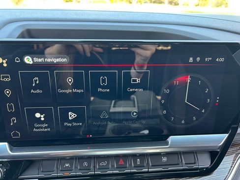 Used 2024 GMC Sierra 1500 Elevation image 39