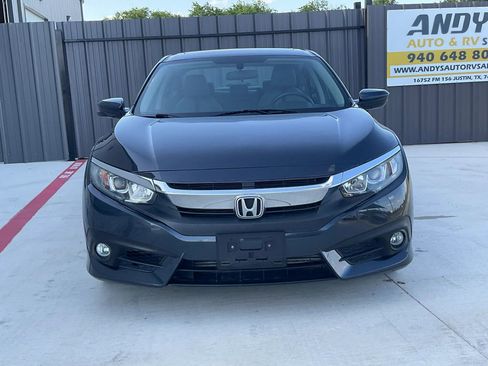 Used 2018 Honda Civic EX-T image 2