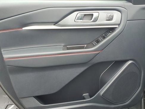 New 2026 Ford Explorer ST-Line AWD/4WD image 26
