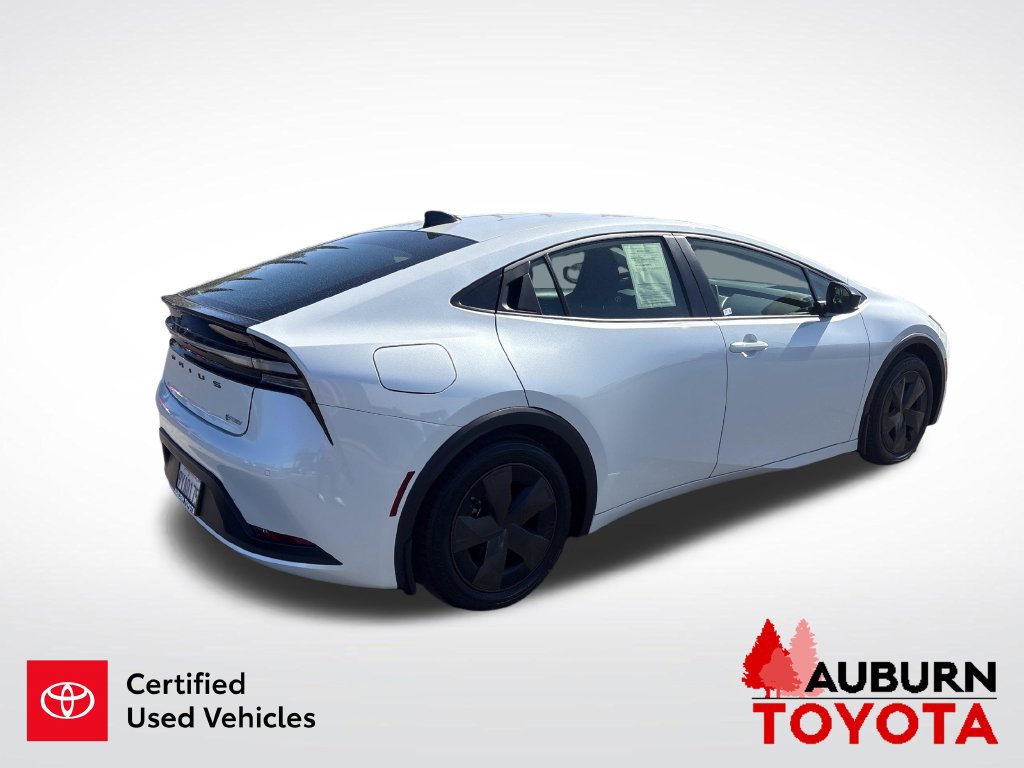 Certified 2026 Toyota Prius Plug-In Hybrid FWD image 6