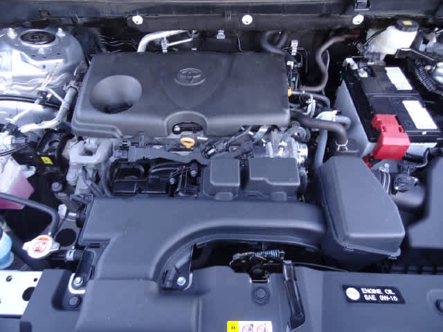 Used 2025 Toyota RAV4 LE AWD/4WD image 29