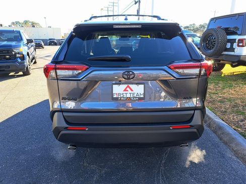 Certified 2025 Toyota RAV4 XLE Premium image 9