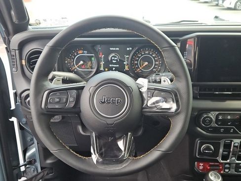 New 2025 Jeep Wrangler Unlimited Rubicon 392 image 28