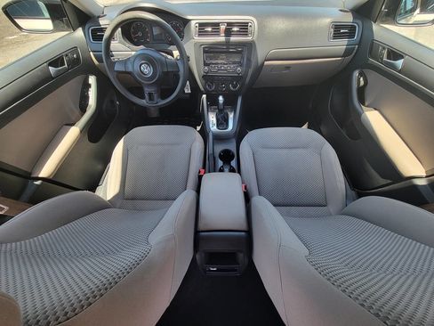 Used 2014 Volkswagen Jetta S FWD image 28