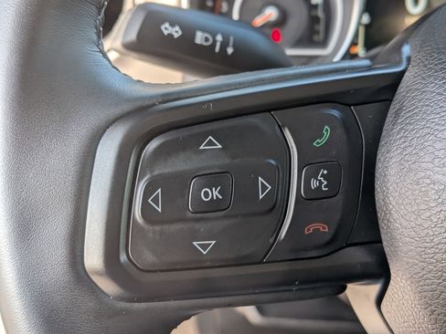 Used 2022 Jeep Wrangler Unlimited Sport image 16