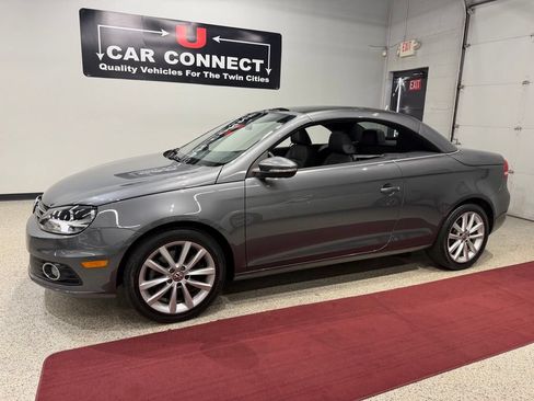 Used 2013 Volkswagen Eos Komfort FWD image 46