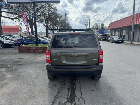Used 2015 Jeep Patriot Latitude image 5