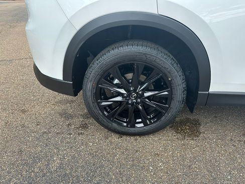 New 2025 MAZDA CX-5 Carbon Edition image 5