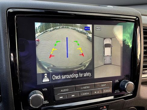 Used 2023 Nissan Frontier PRO-4X w/ Pro-4X Premium Package image 14