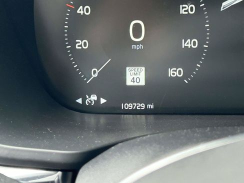 Used 2020 Volvo XC60 T6 Inscription AWD/4WD image 32