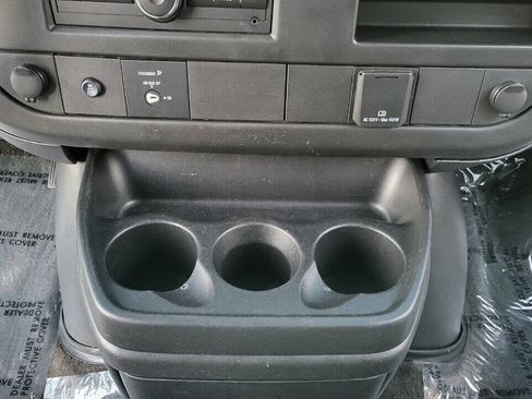 Used 2018 Chevrolet Express 3500 LT w/ LT Preferred Equipment Group image 22