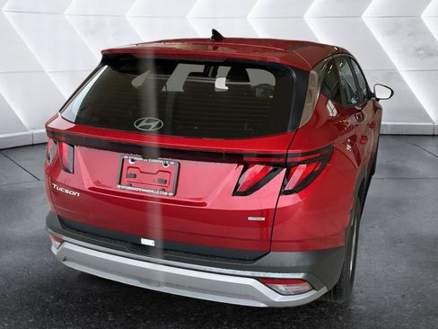 New 2026 Hyundai Tucson SE image 5