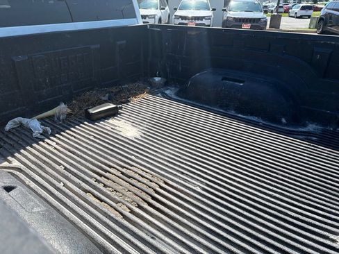 Used 2024 RAM 2500 Big Horn AWD/4WD image 16