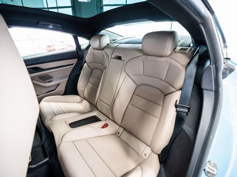 Used 2021 Porsche Taycan image 49