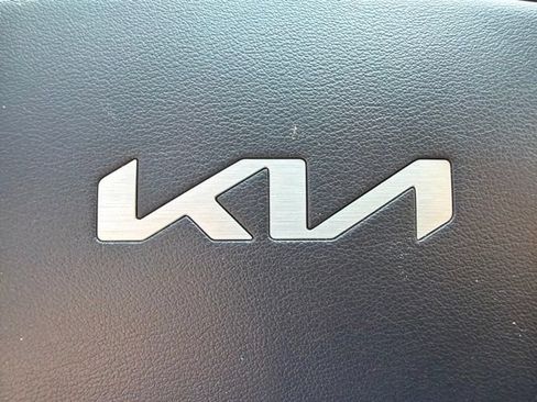 Used 2024 Kia EV6 Light RWD image 16