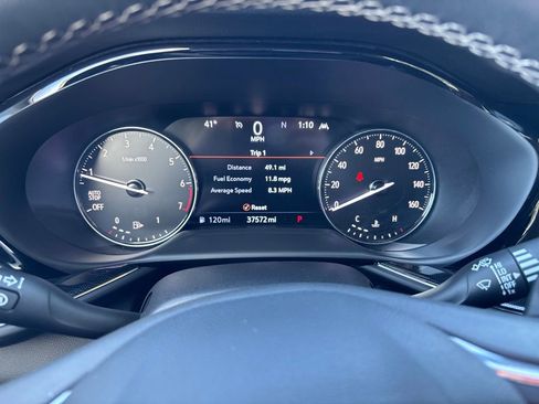 Used 2023 Buick Envision Essence image 32