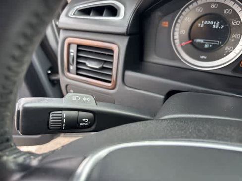 Used 2012 Volvo S80 3.2 image 16