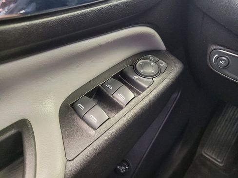 Used 2022 Chevrolet Equinox LT FWD image 27