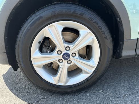 Used 2013 Ford Escape SE AWD/4WD image 9