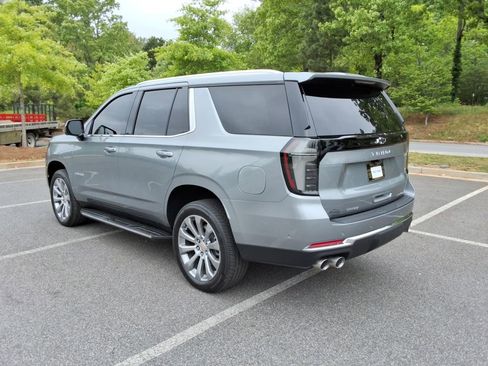 Used 2026 Chevrolet Tahoe Premier AWD/4WD image 7