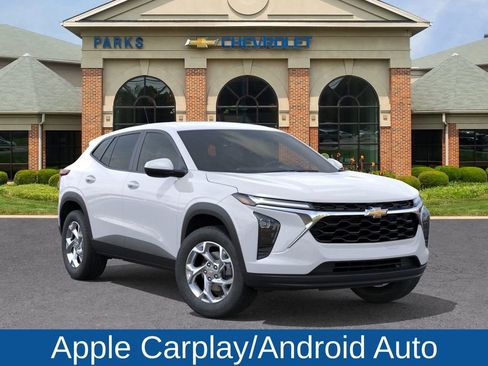 New 2026 Chevrolet Trax LS image 8