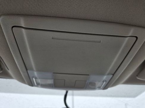 Used 2013 Ford Edge SEL image 28