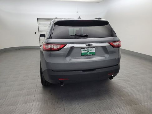 Used 2019 Chevrolet Traverse LT FWD image 6