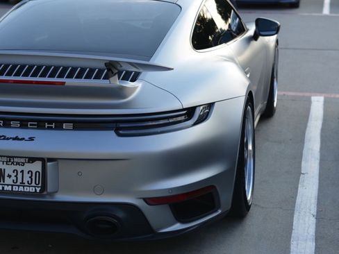 Used 2021 Porsche 911 Turbo S image 3