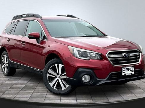 Used 2018 Subaru Outback 2.5i Limited w/ Popular Package #2 image 3