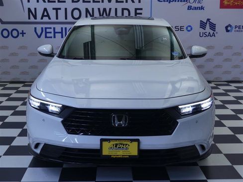 Used 2024 Honda Accord EX-L image 2