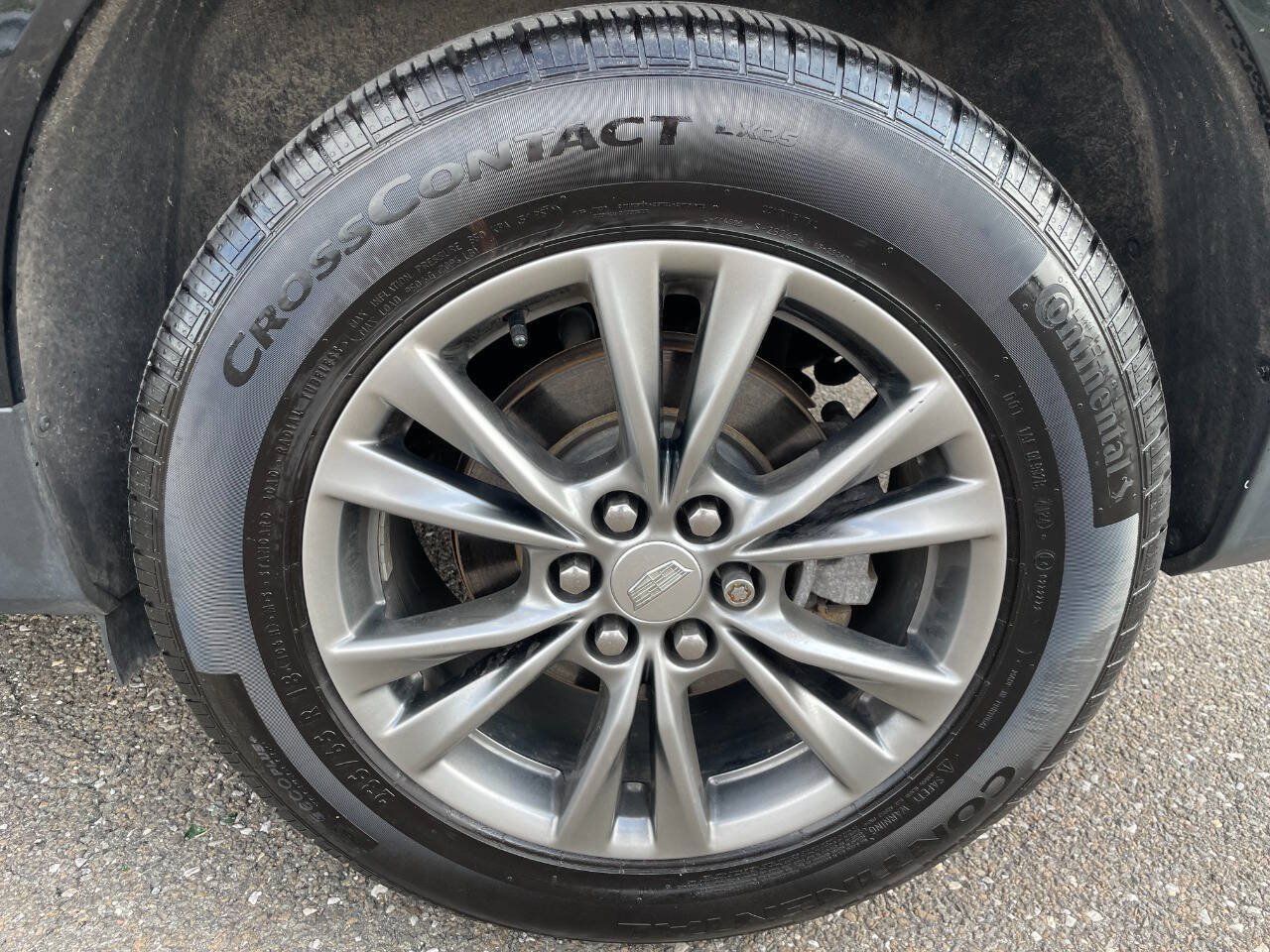 Used 2022 Cadillac XT5 Premium Luxury AWD/4WD image 33
