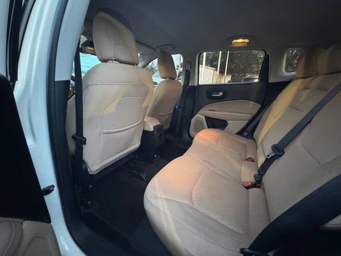 Used 2018 Jeep Compass Sport image 11