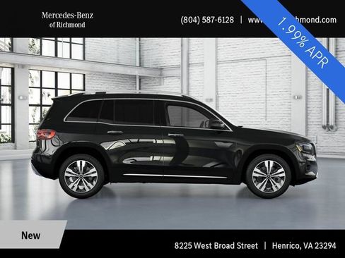New 2025 Mercedes-Benz GLB 250 4MATIC image 16