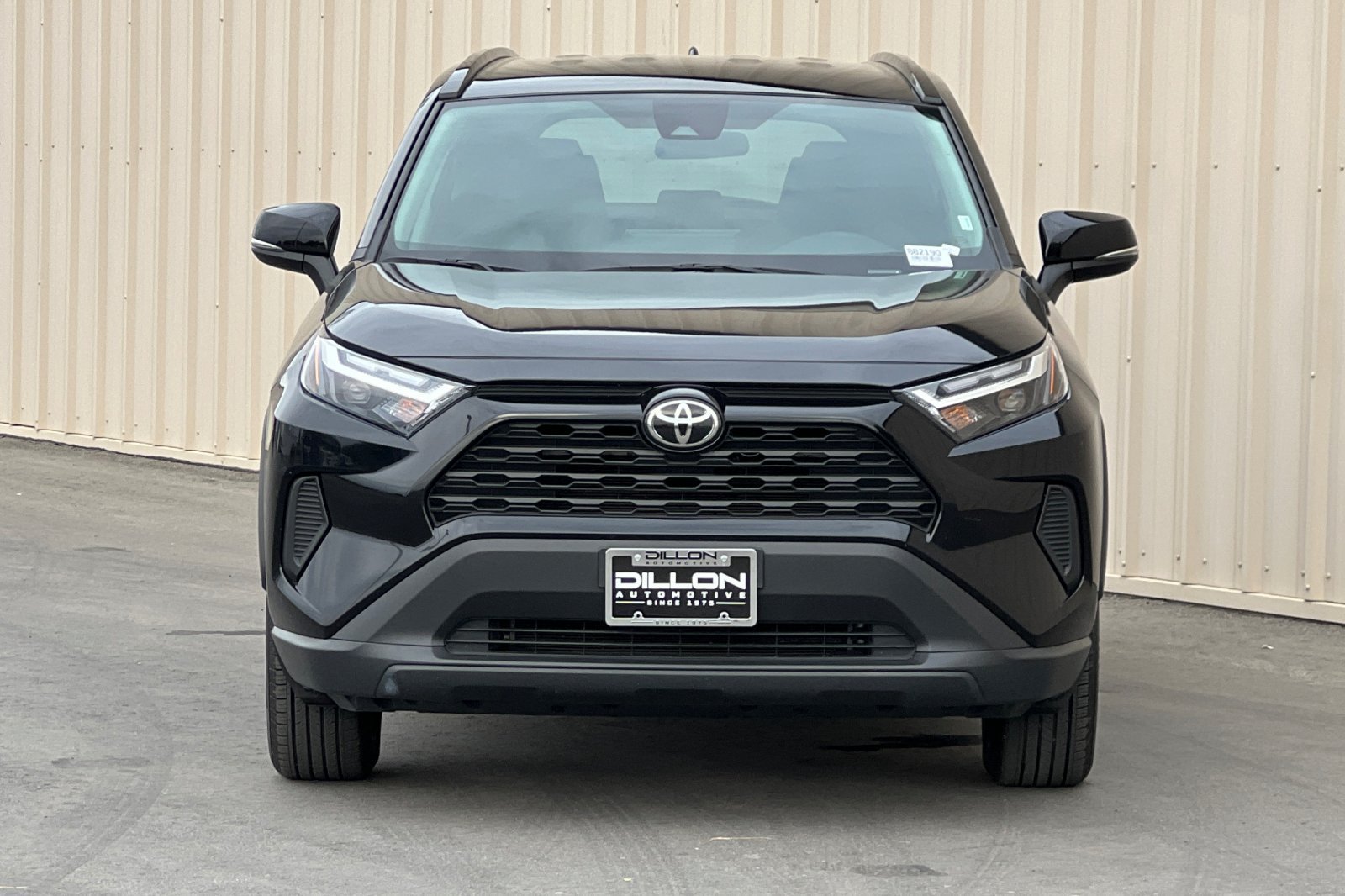 Used 2025 Toyota RAV4 XLE AWD/4WD image 12