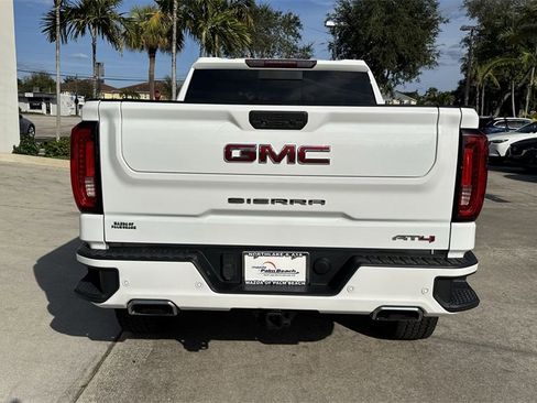 Used 2019 GMC Sierra 1500 AT4 w/ AT4 Premium Package image 3