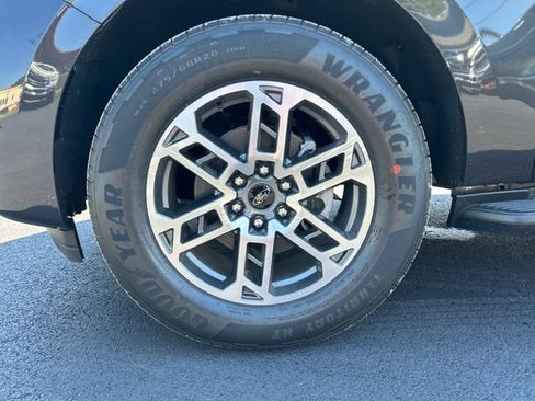 New 2026 Ford Expedition Max Active RWD image 26