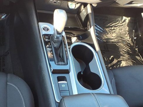 Certified 2024 Nissan Altima 2.5 SV image 28