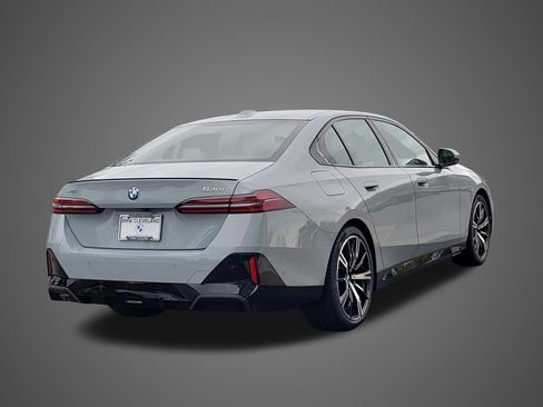 New 2027 BMW 530i xDrive w/ M Sport Package AWD/4WD image 5