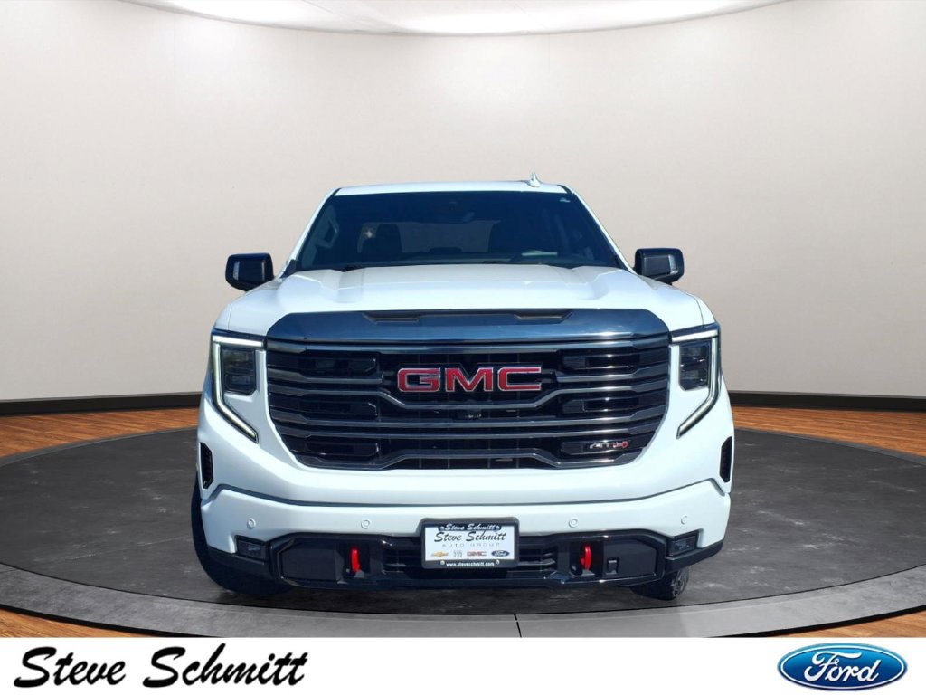 Used 2024 GMC Sierra 1500 AT4 w/ Technology Package AWD/4WD image 29