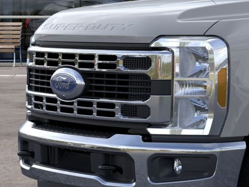 New 2026 Ford F250 XLT w/ 360-Degree Camera Package AWD/4WD image 28
